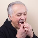Why do Dementia Patients Refuse to Eat and Drink, dental problem 