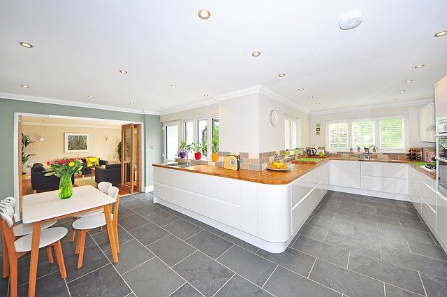 Designing a safe, secure, and dementia-friendly home environment with visual aids, Dementia care home enviroment, dementia care at home