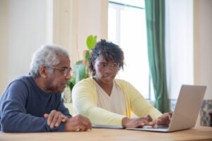 overcome communication barriers with dementia, dementia care at home