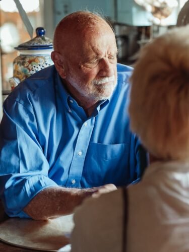How to Deal with the Early Stage of Dementia: Practical Tips for Daily Life