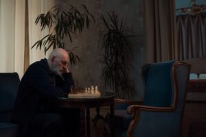 Should Someone with Dementia Live Alone, dementia care at home
