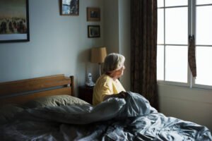Frontotemporal Dementia Stages, Life Expectancy, and Practical Solutions. how to care for a dementia patient at home