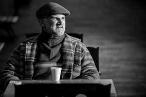 a. Why dementia patients always feel cold? Remember that every person with dementia is unique. What works for one individual might not work for another. Therefore, be patient, observe, and adjust your approach as needed based on your loved one's specific responses. Why dementia patients always feel cold?