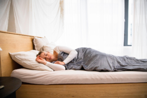 Recognising the Signs of Vascular Dementia End of Life Spotting the signs of vascular dementia end of life early allows families to plan and arrange the right support. Although symptoms vary, several patterns appear frequently in the final weeks and months.