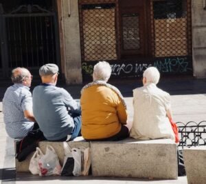 Best Adaptive Clothing for Men with Dementia Assisted clothing for elderly men now covers most everyday needs, from shirts to shoes, with similar styles available across the UK, US, Canada, and Australia. Below are the categories worth prioritising first