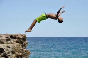 Building Mental Resilience: The Brain's Willpower Centre One area of ongoing research involves a brain region called the anterior mid cingulate cortex, sometimes linked to willpower and resilience. This region tends to be larger in so called super agers, people who maintain strong physical and cognitive function well into old age.